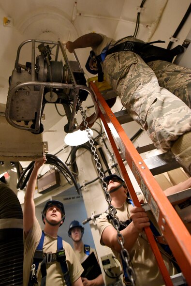 373rd TRS Det. 22 missile maintenance training