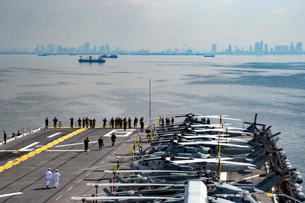 MANILA BAY (Mar. 4, 2018)