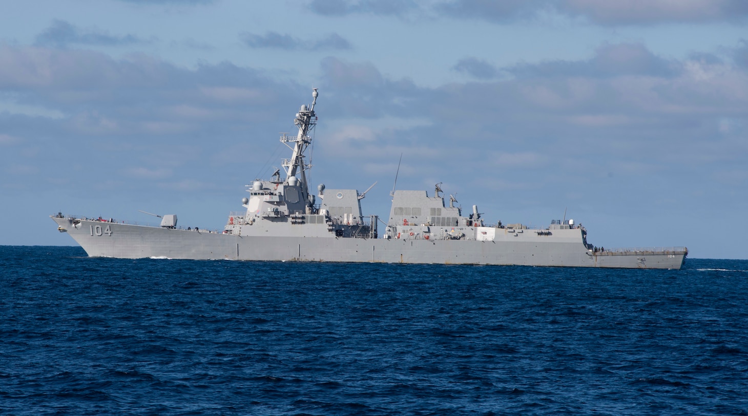 Sterett Crosses into 7th Fleet