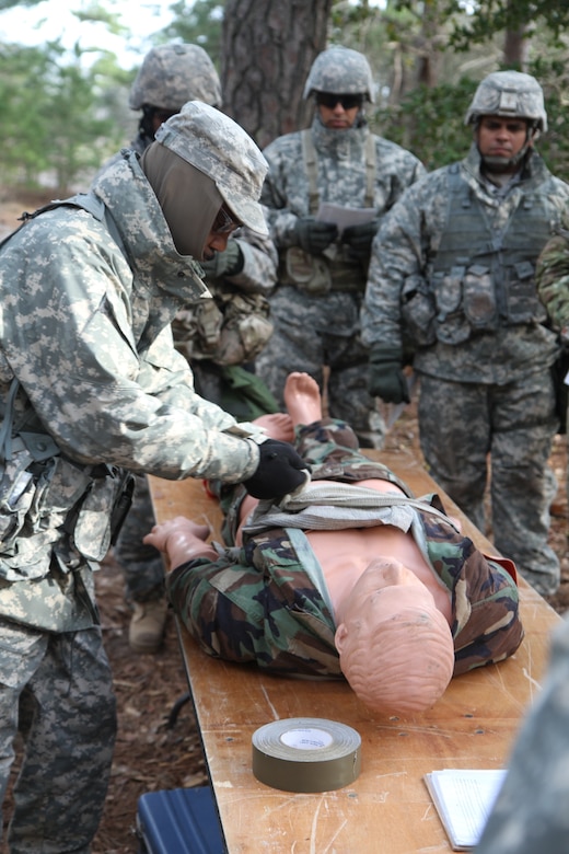 U.S. Army Reserve Soldiers practice critical skills with warrior task training