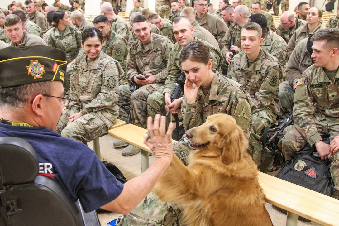 Army Reserve chemical Soldiers depart for yearlong deployment