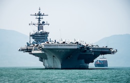US Aircraft Carrier Arrives in Vietnam for Historic Visit