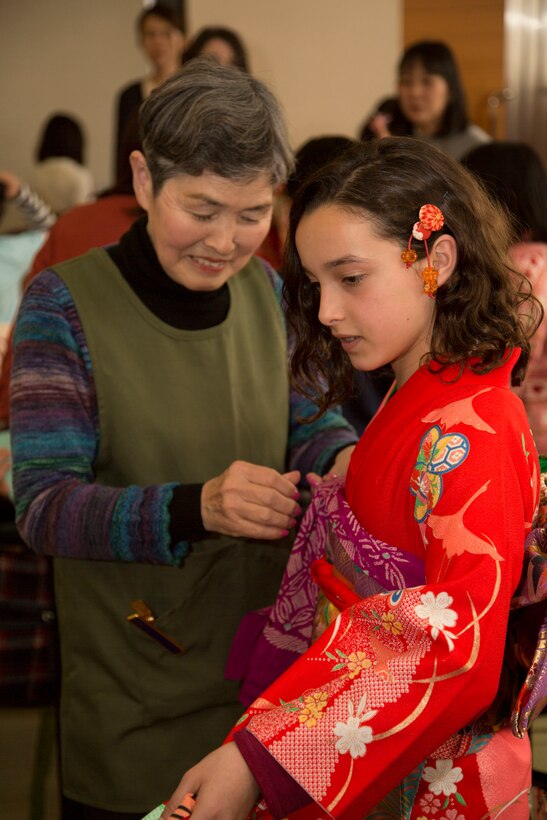 MCAS Iwakuni residents attend festival in Shunan City