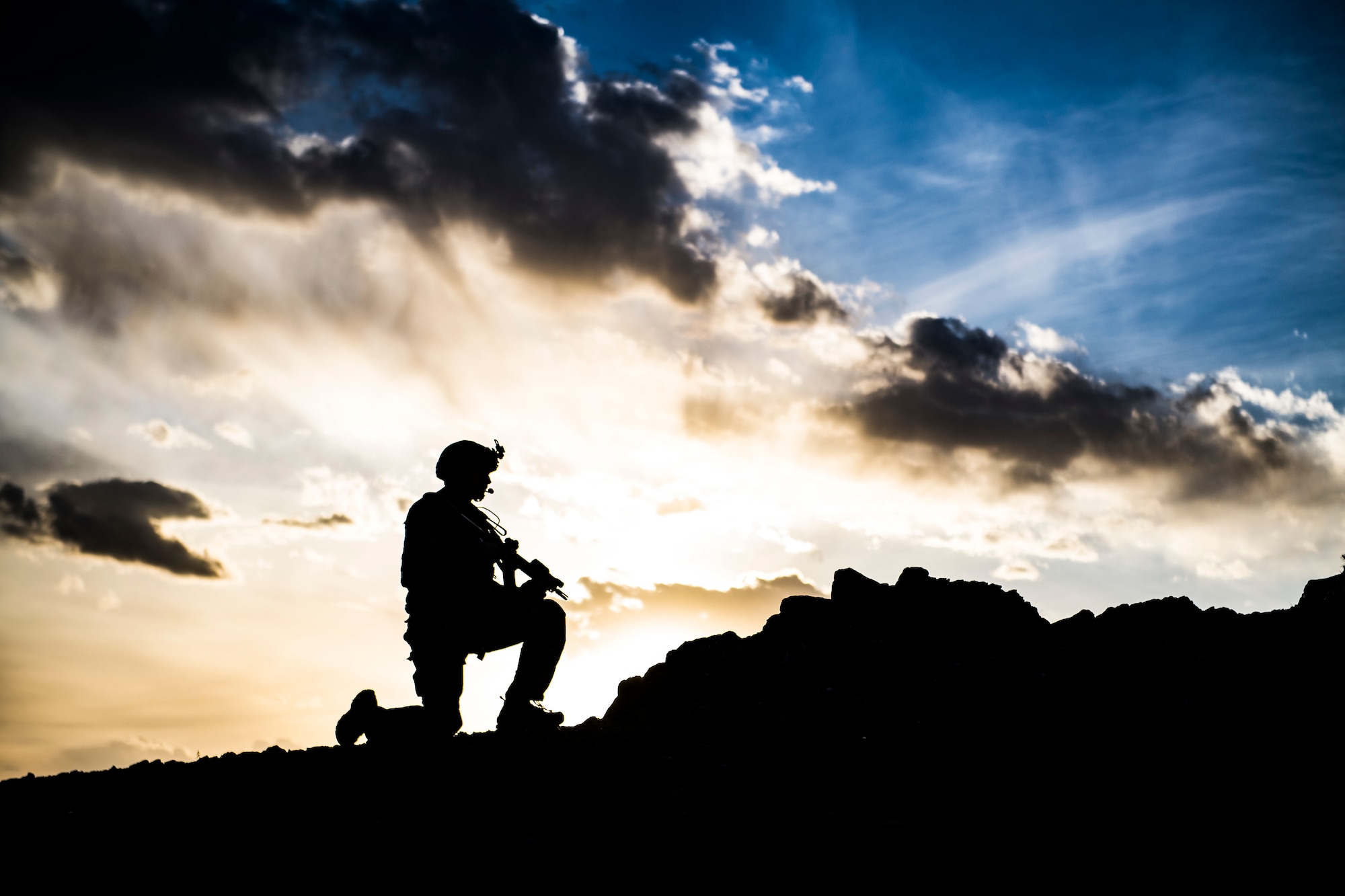 A U.S. Air Force pararescueman, assigned to the 83rd Expeditionary Rescue Squadron, provides overwatch during a personnel recovery exercise at an undisclosed location in Afghanistan, March 6, 2018.