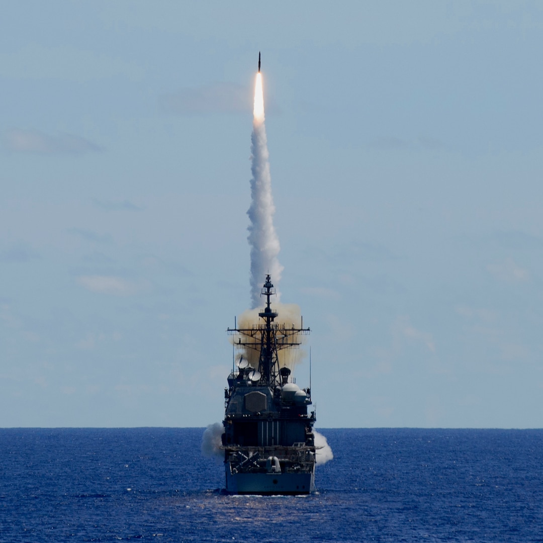 Antietam Leads Surface to Air Missile Exercise in MultiSail 18