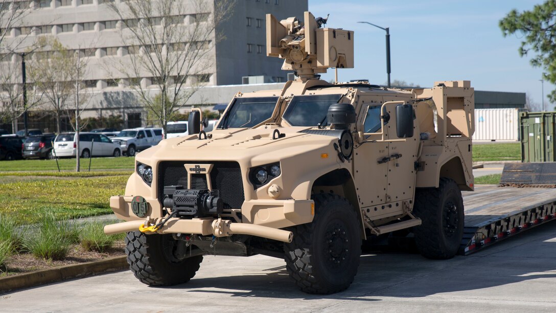 The Joint Light Tactical Vehicle is showcased for Marines after an executive brief at Marine Forces Reserve, New Orleans, La., March 9, 2018. The JLTV, manufactured by Oshkosh Defense, is finding it’s new home with the Marine Corps Reserve as the successor to the Humvee, which has served the U.S. armed forces for over three decades.