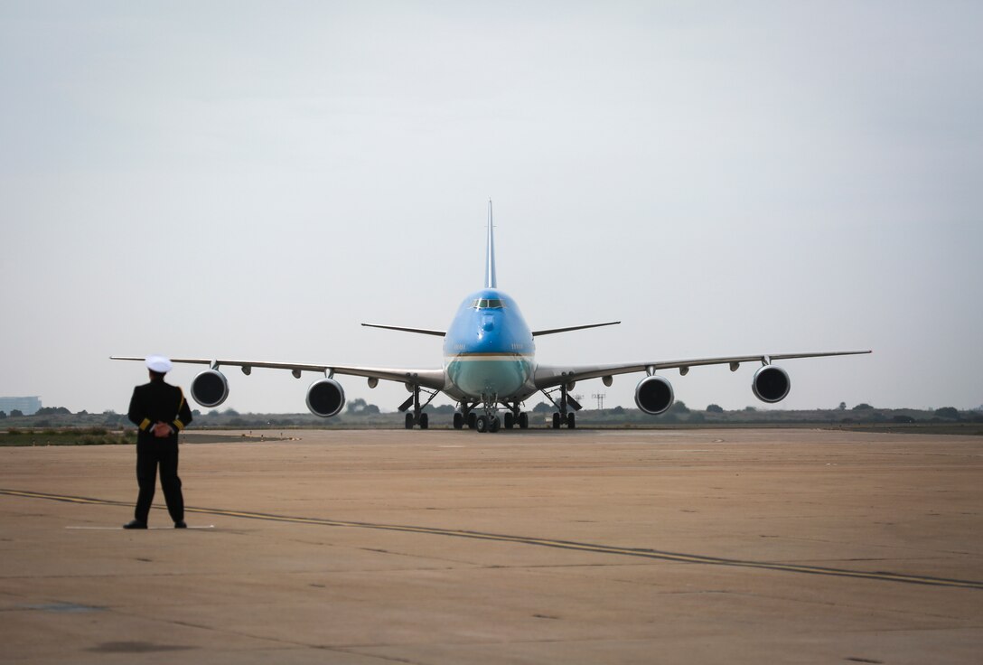 Air Force One, carrying President of the United States Donald J. Trump, lands at Marine Corps Air Station Miramar, Calif., March 13, 2018. The president landed at MCAS Miramar to meet with leaders in San Diego and later spoke to service members and guests. (U.S. Marine Corps photo by Cpl. Becky Calhoun/Released)