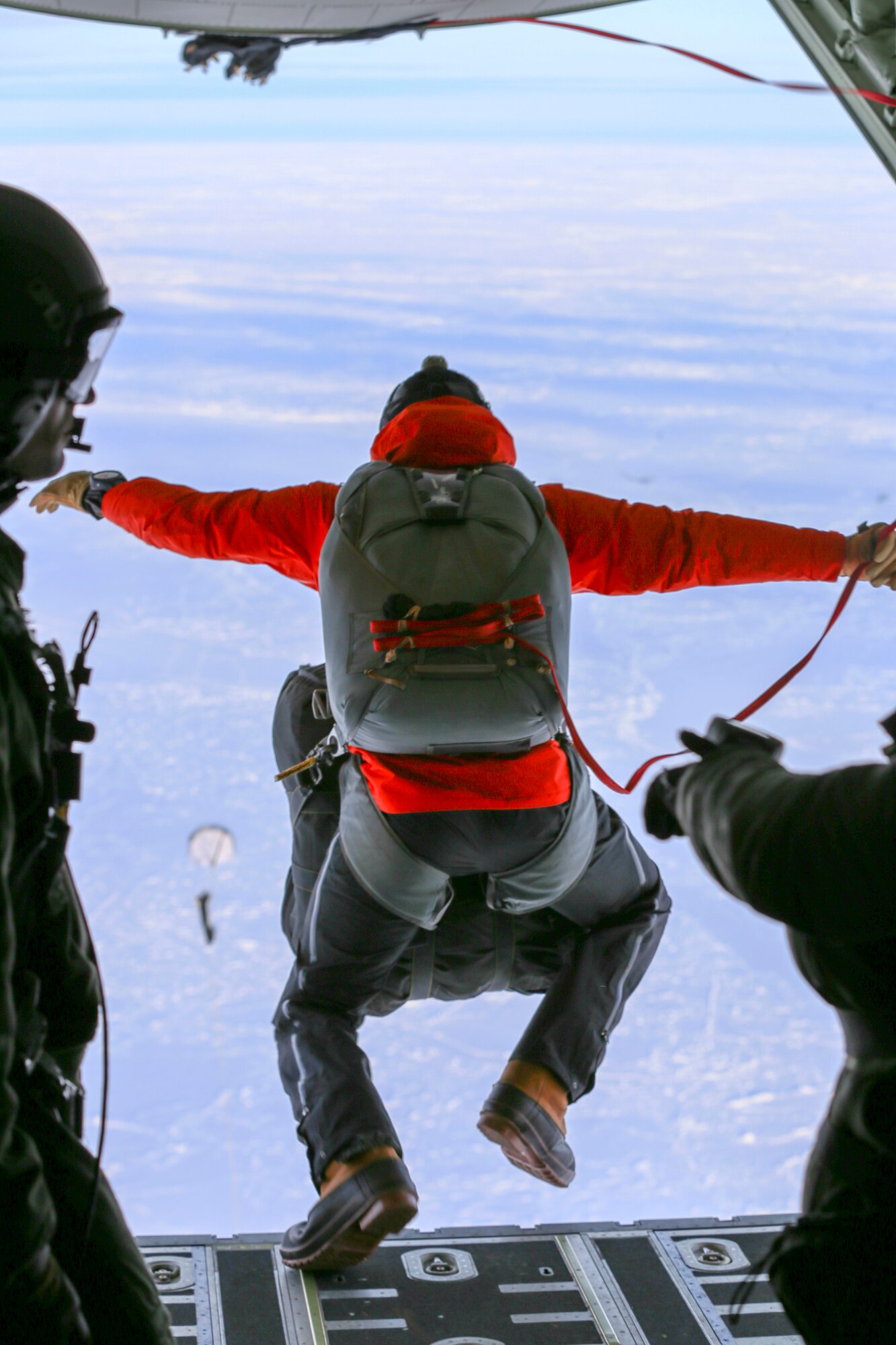 Alaska National Guardsmen support ICEX