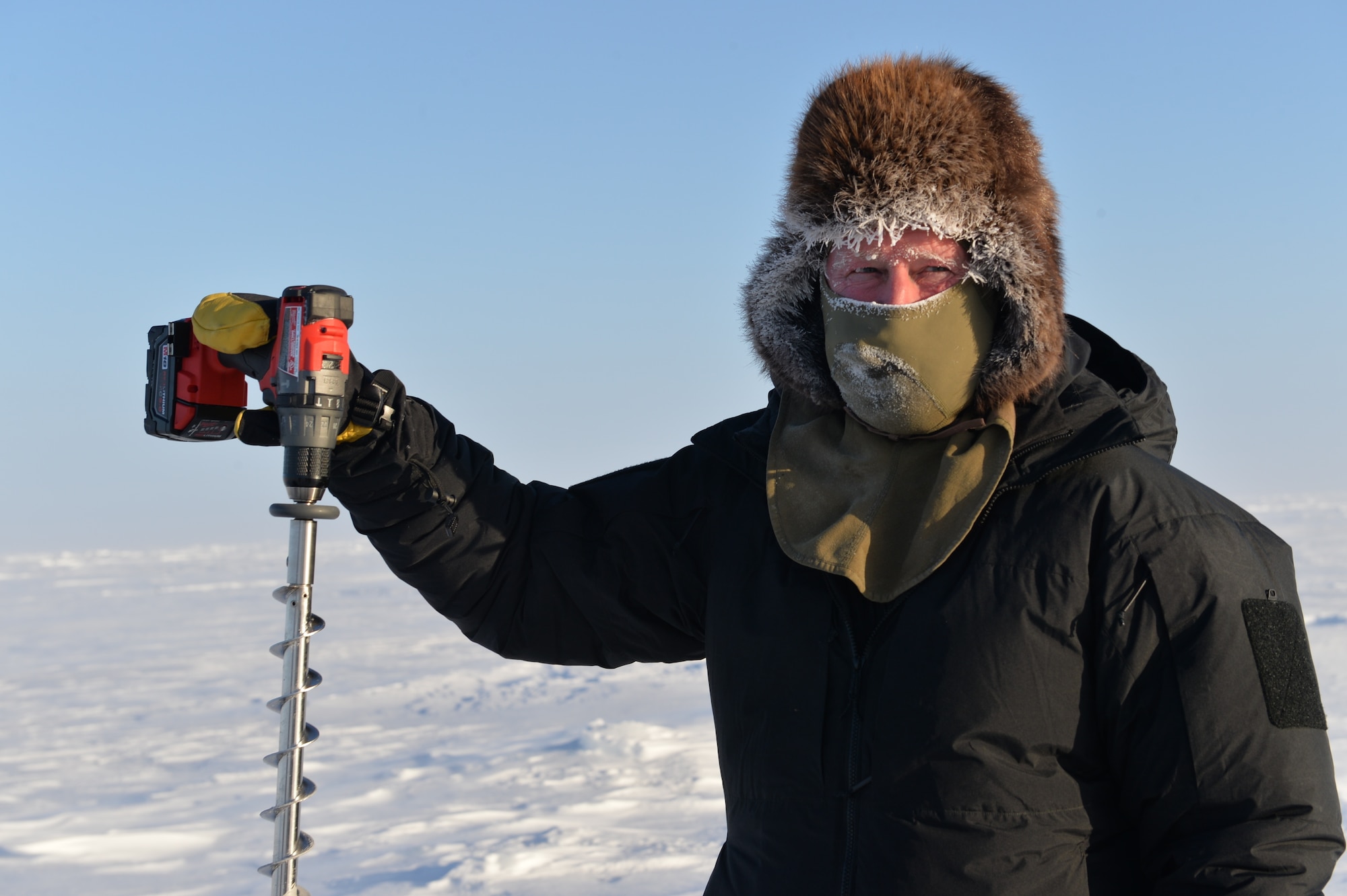 Alaska National Guardsmen support ICEX