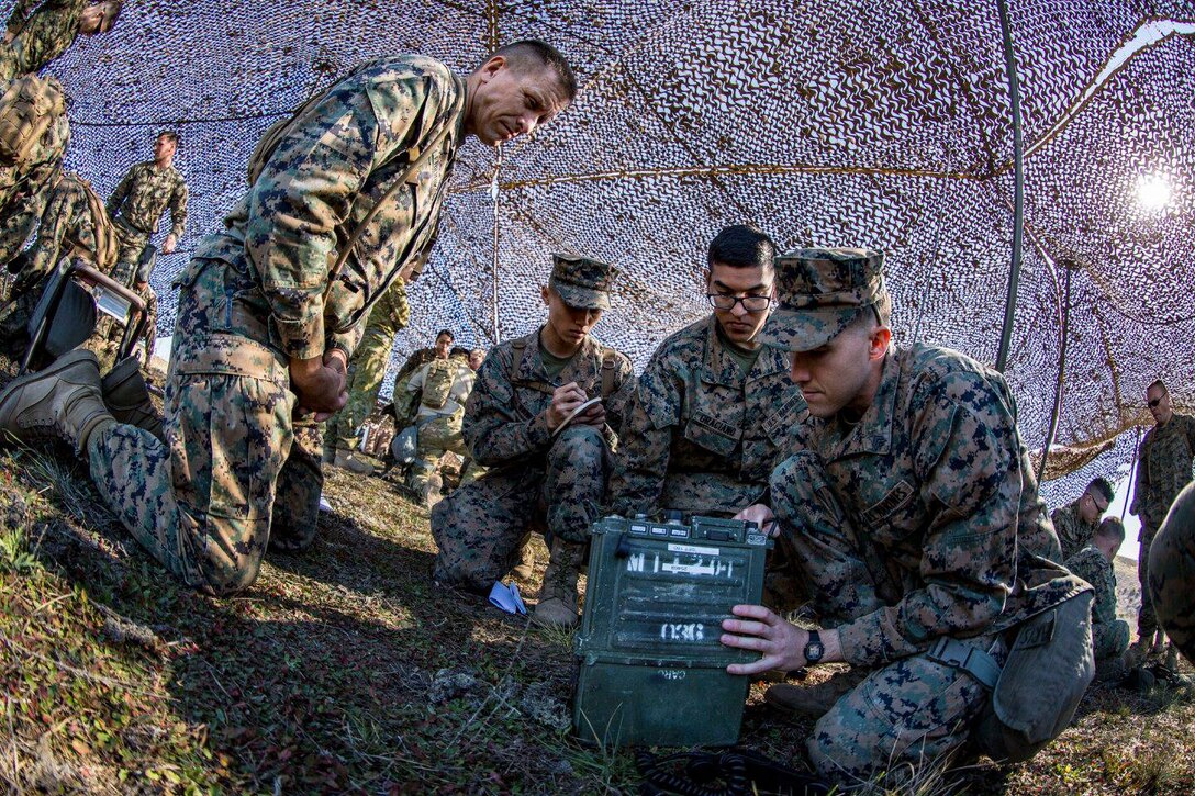 11th MEU Marines conduct Battle Skills Test