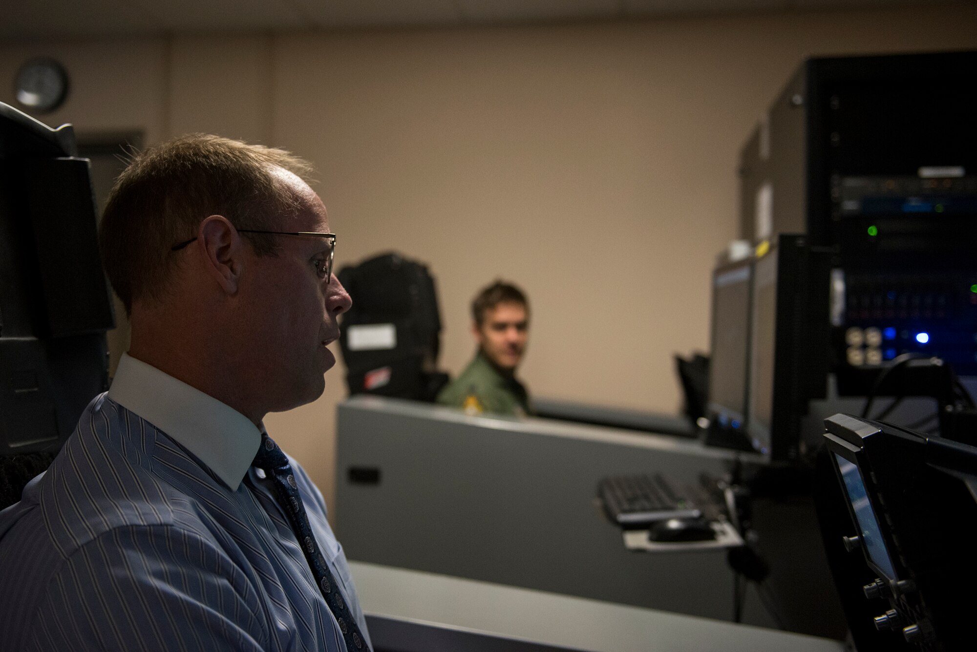 4th Fighter Wing launches Team Seymour Speaker Series