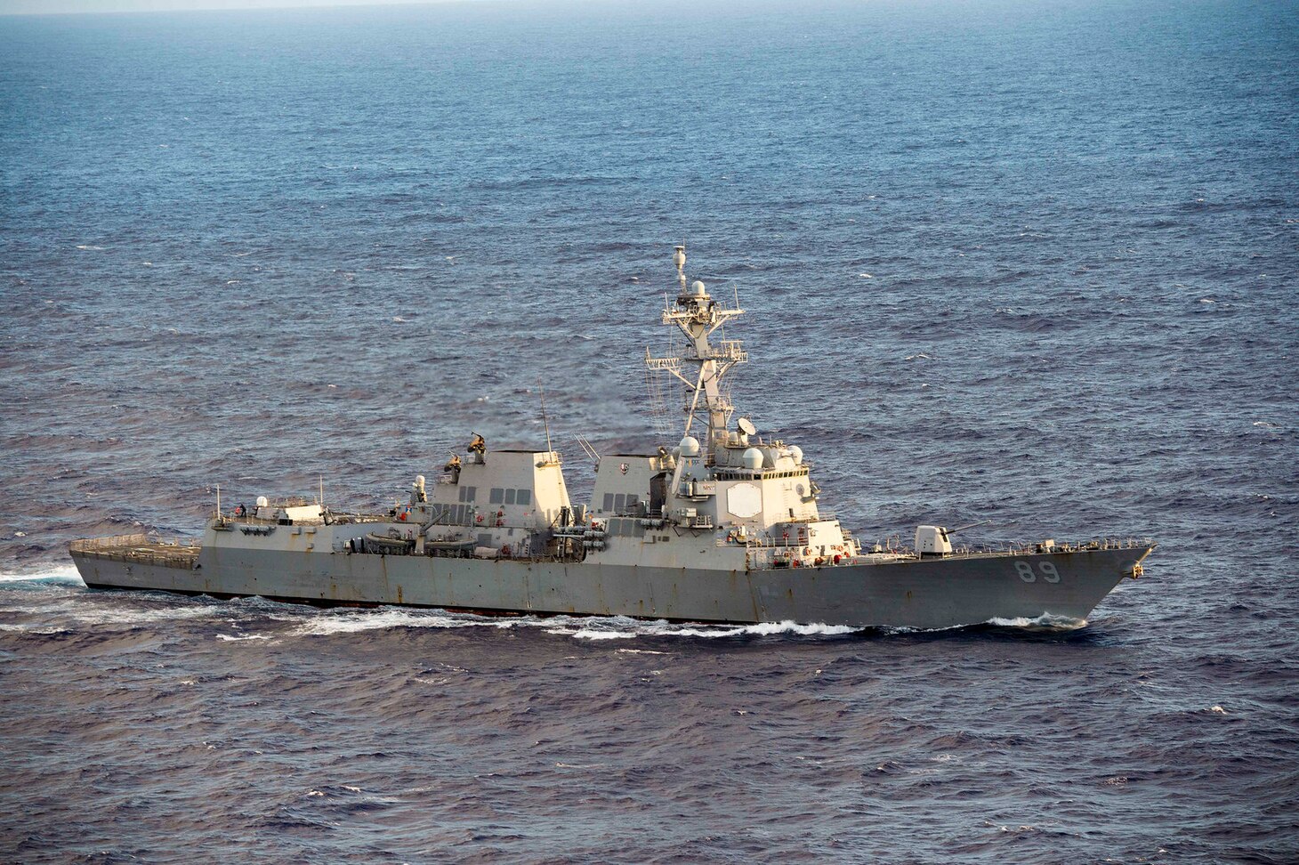 USS Mustin Sharpens Skills During MultiSail 18