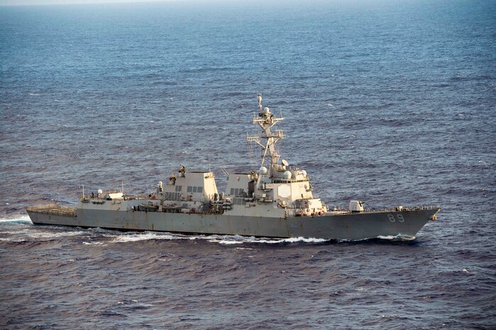 USS Mustin Sharpens Skills During MultiSail 18