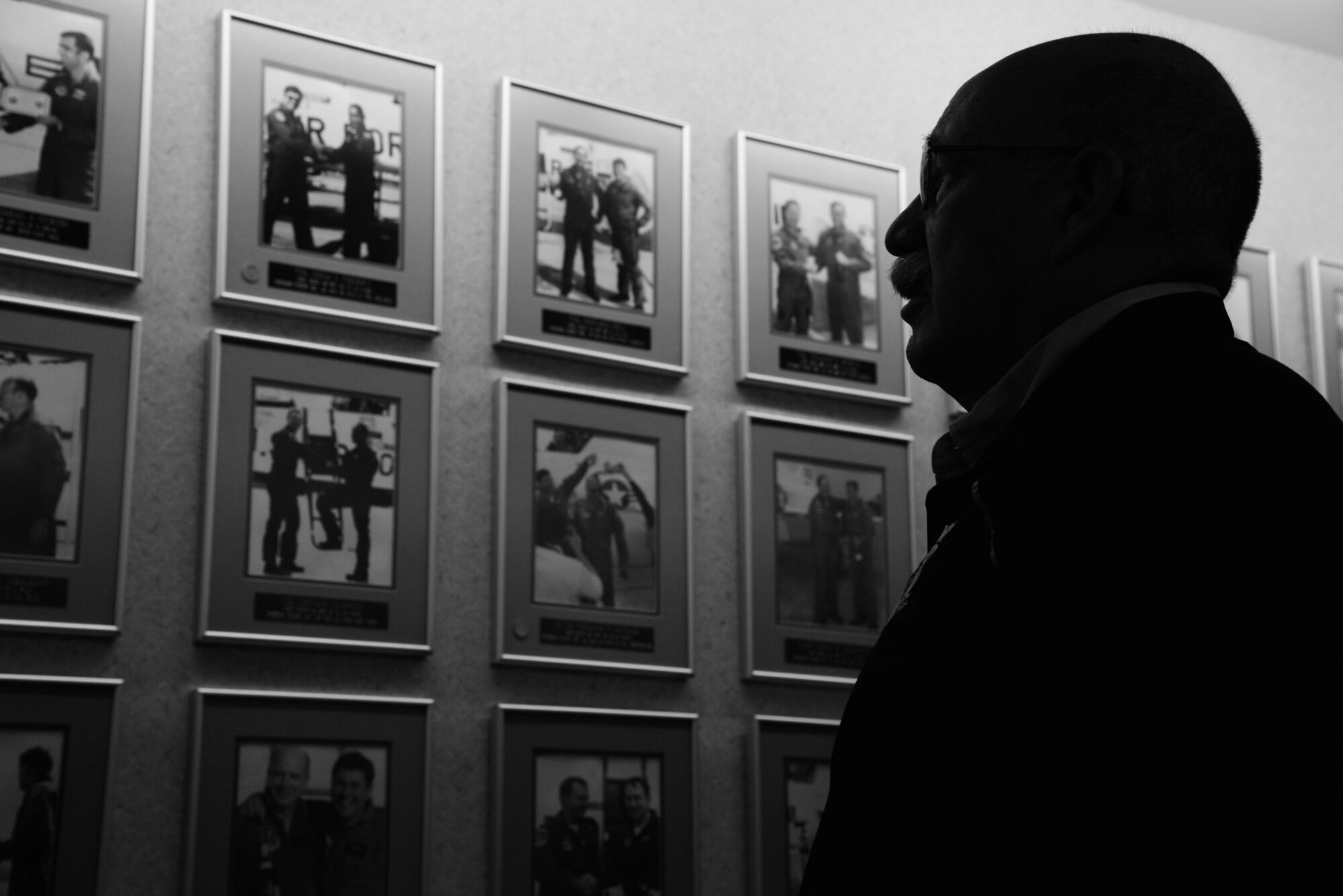 Retired Col. Joe Milligan looks at a photo of his Freedom Flight, March 13, 2018 at Joint Base San Antonio-Randolph, TX. Each year, Vietnam POWs are given the opportunity to have their freedom flight. Col. Milligan’s is freedom flight No. 162 out of 198 to date. Three flights, 199-201, will take place as part of this year’s reunion. (U.S. Air Force photo by Senior Airman Gwendalyn Smith)