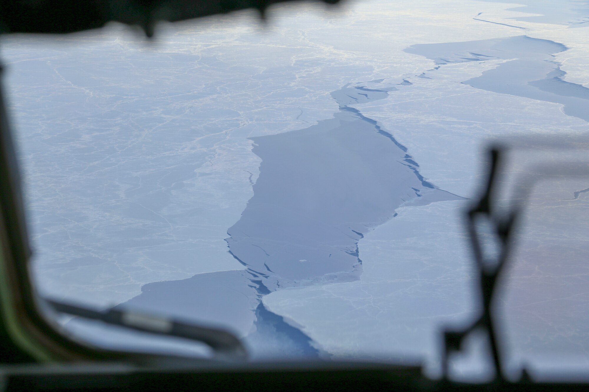 Alaska Guardsmen conduct operations in frozen Beaufort Sea