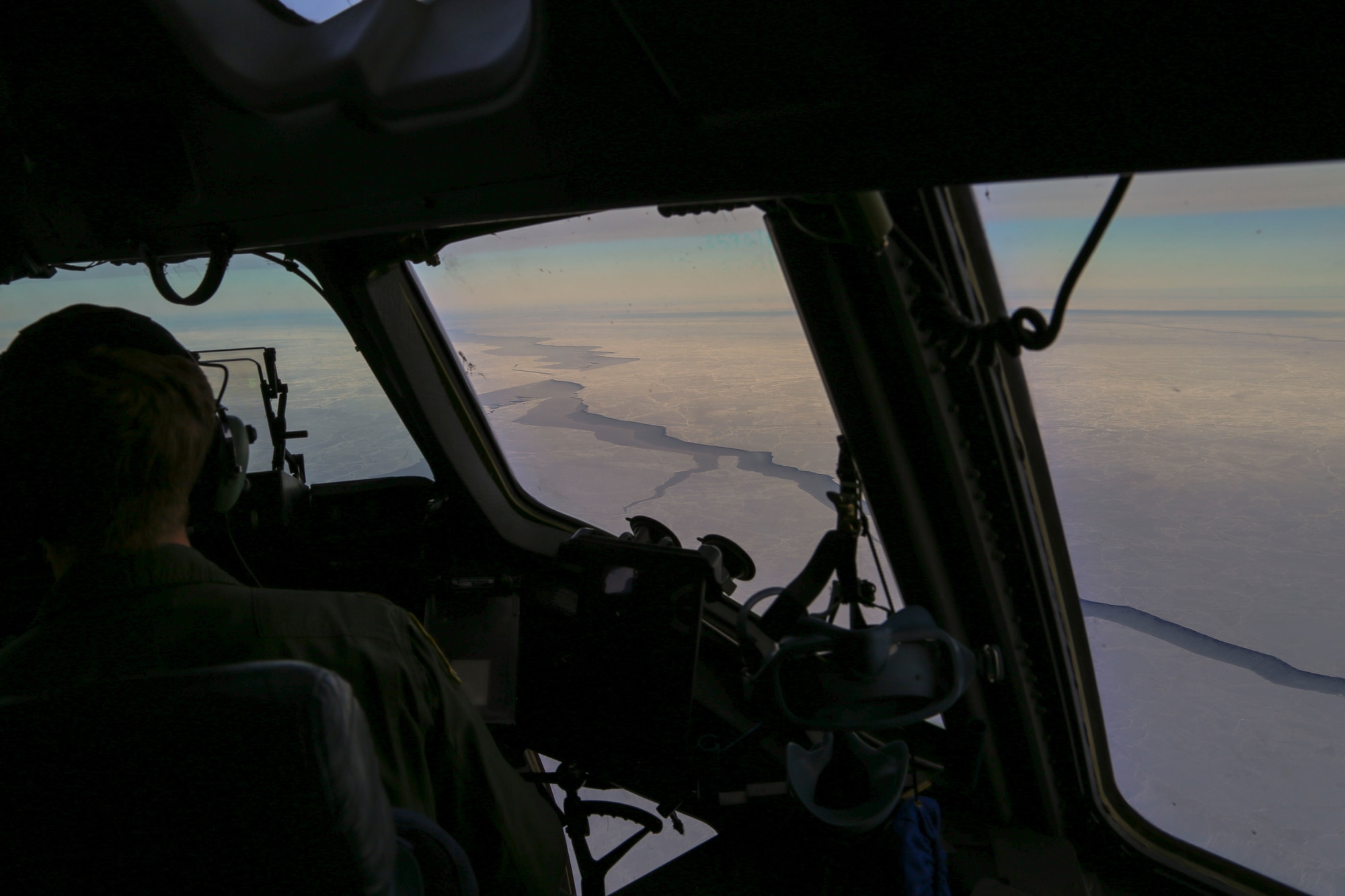 Alaska Guardsmen conduct operations in frozen Beaufort Sea