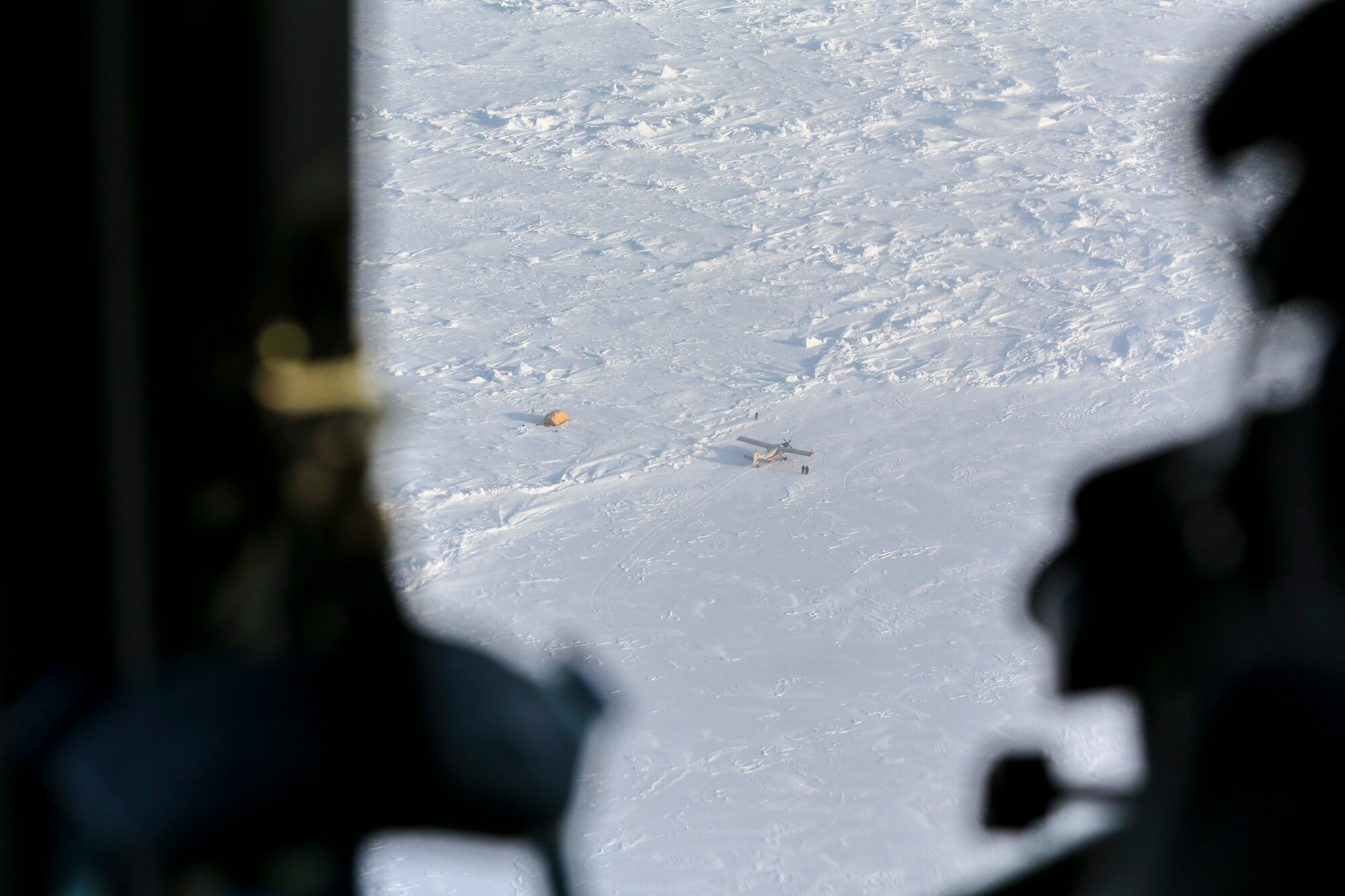 Alaska Guardsmen conduct operations in frozen Beaufort Sea