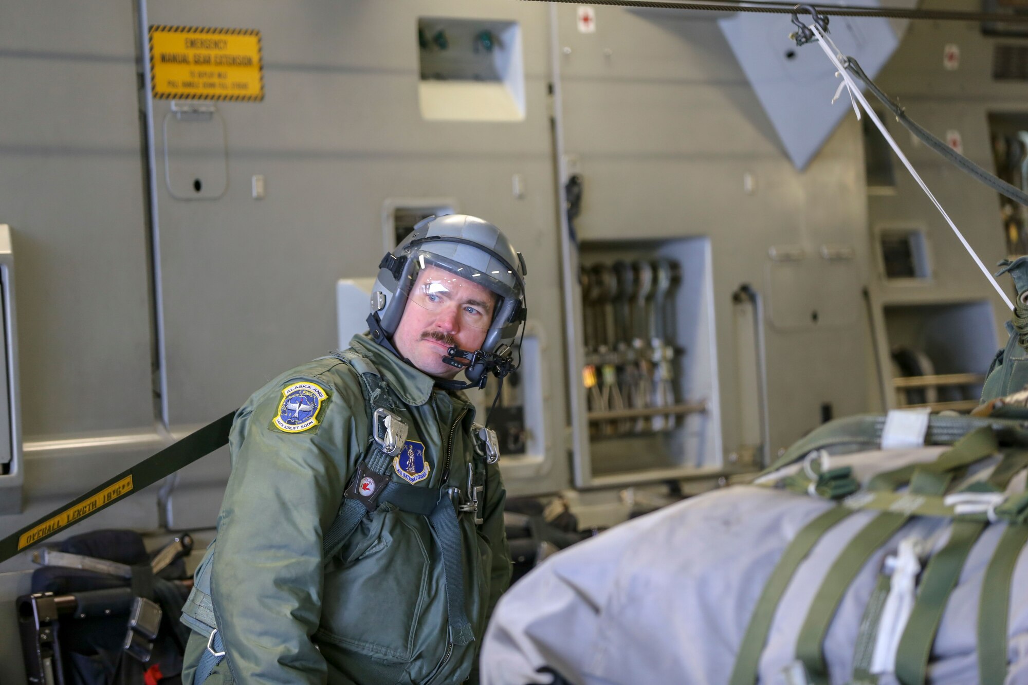 Alaska Guardsmen conduct operations in frozen Beaufort Sea