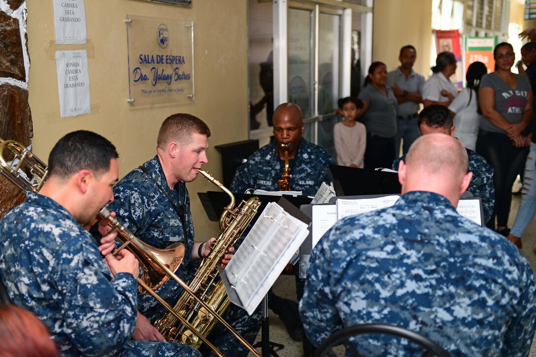 Navy musicians perform in Honduras.