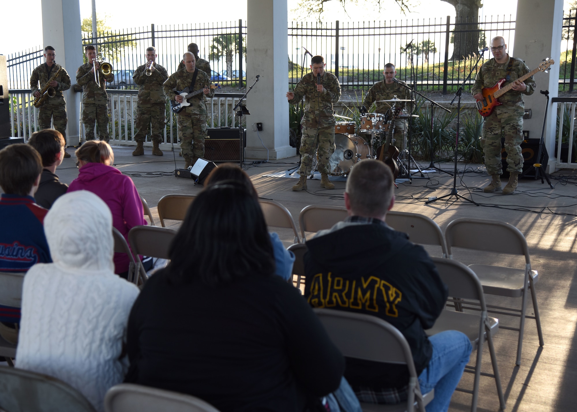 Members of the U.S. Army 41st Army Band perform at the Biloxi Lighthouse Park Pavilion March 13, 2018, in Biloxi, Mississippi. The band has been providing musical support and entertainment for over 50 years. They also performed at the White House Hotel, in Biloxi, Mississippi, and at the Vandenberg Commons on Keesler Air Force Base, Mississippi. (U.S. Air Force photo by Kemberly Groue)