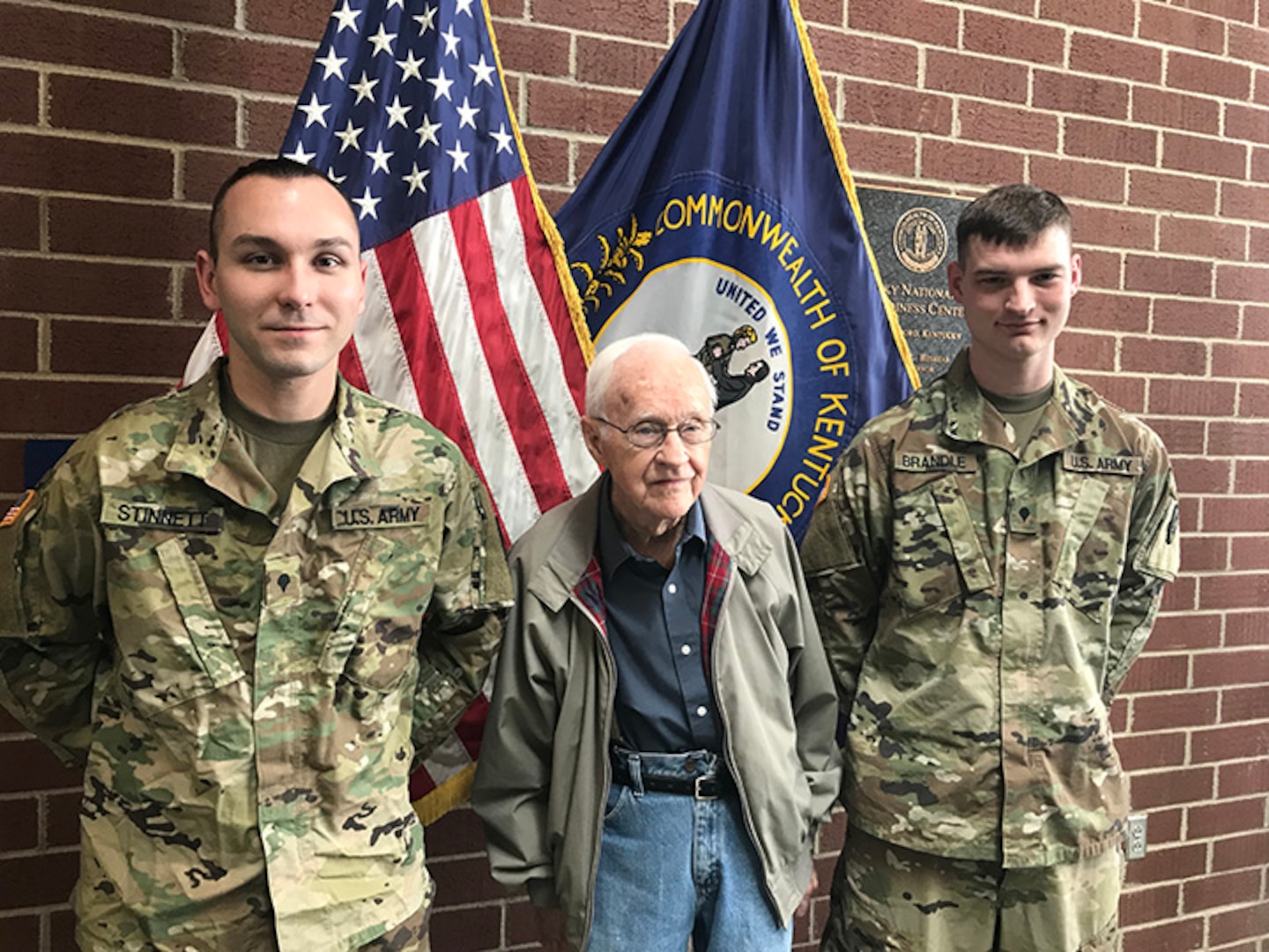 Selfless Service Propels Kentucky Soldiers To Flood Rescue National Guard Overseas 0533