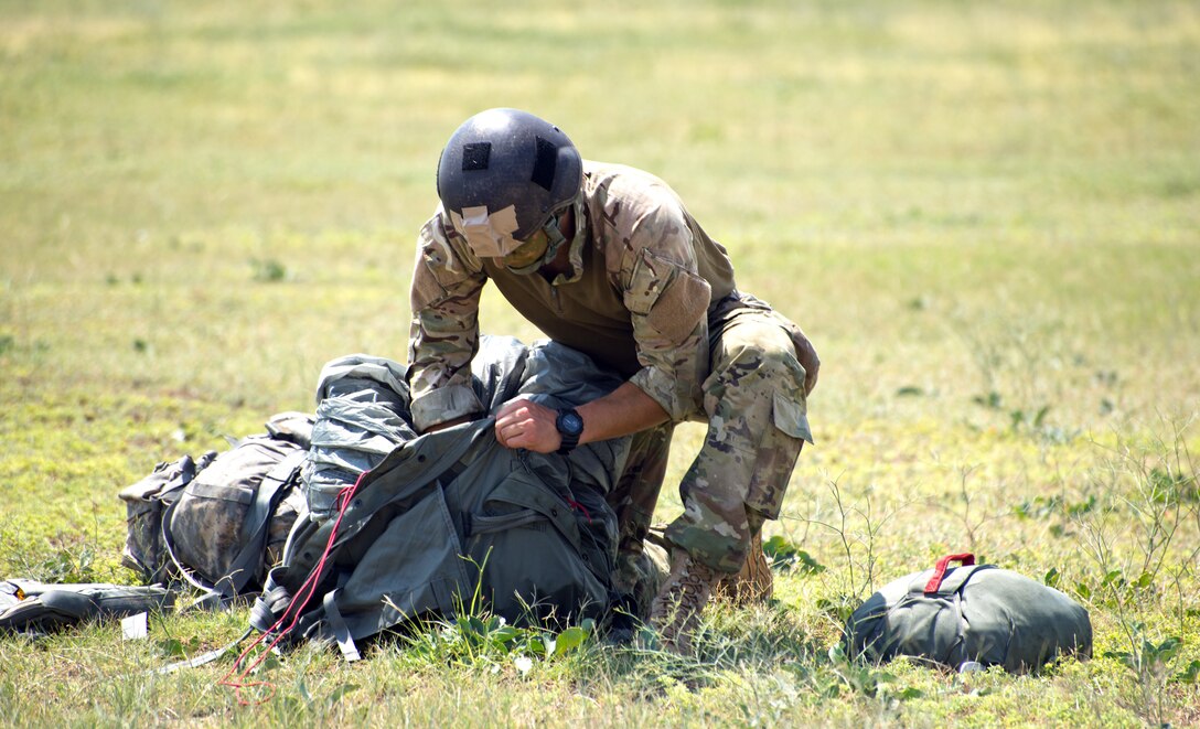A U.S. Army paratrooper assigned to the Georgia Army National Guard’s Company H, 121st Infantry Regiment, (Airborne) parachutes onto Vaziani Training Area,
