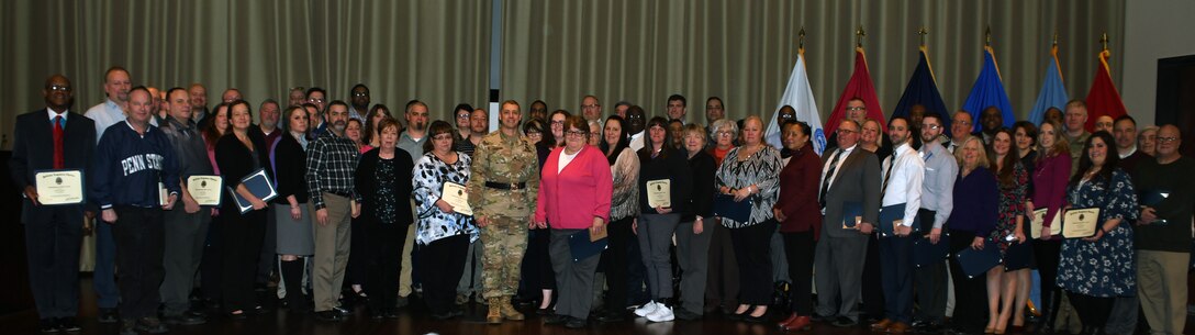 Distribution commanding general hosts town hall for Distribution headquarters, recognizes employees