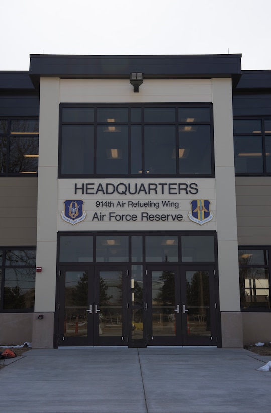 Bldg 800 Facelift Nears Completion