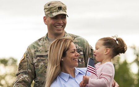 Family and Soldier in uniform