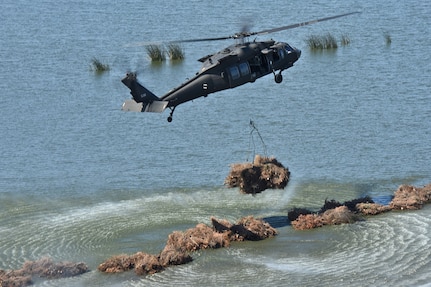 La. Guard helps combat coastal erosion in New Orleans