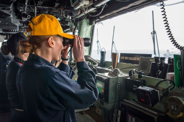 Bonhomme Richard Completes Unit-level Training, Arrives in Okinawa