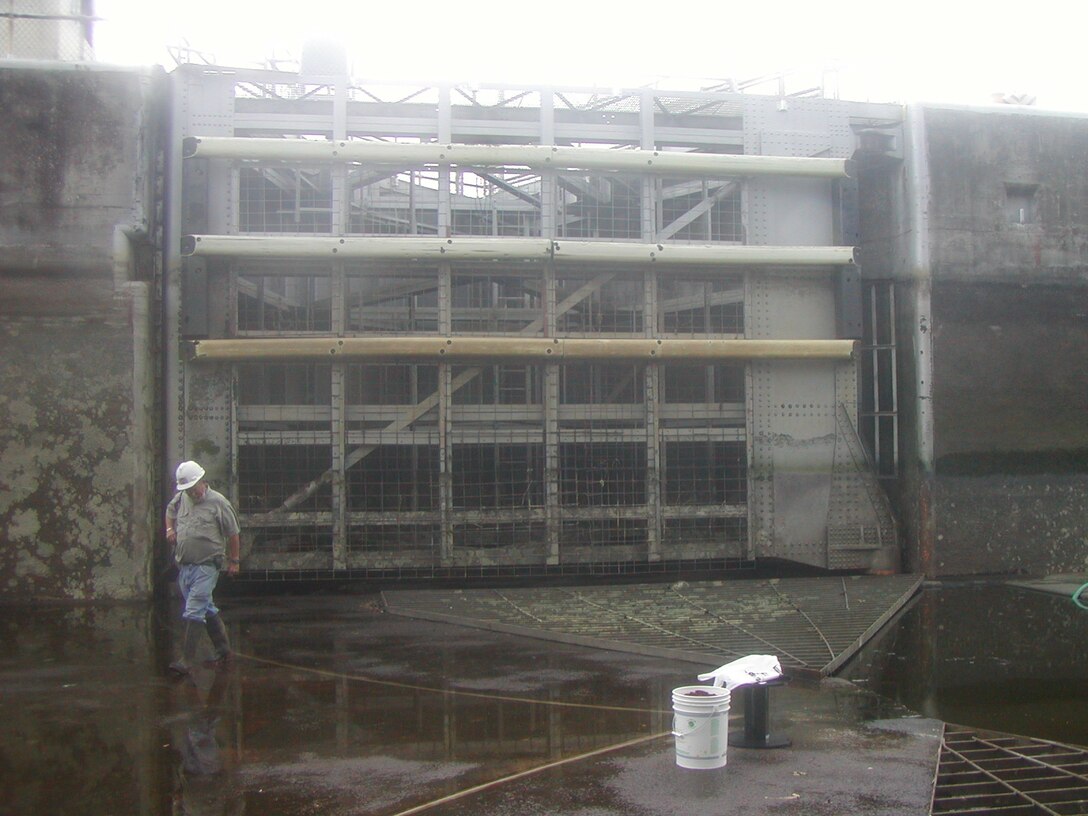 A view of the open sector gate from inside the Ortona Lock chamber, after dewatering.