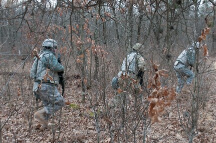 Army Reserve dental Soldiers “drill” combat readiness