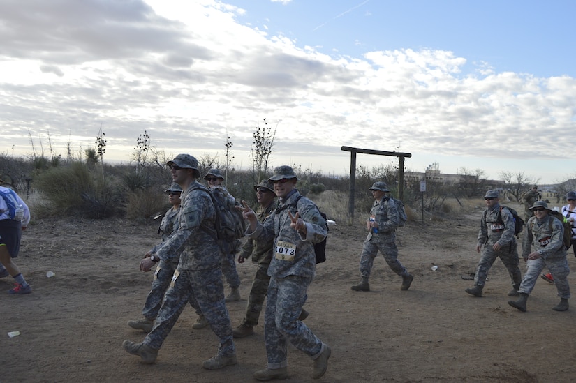 Army Reserve Soldiers tackle Bataan Memorial Death March