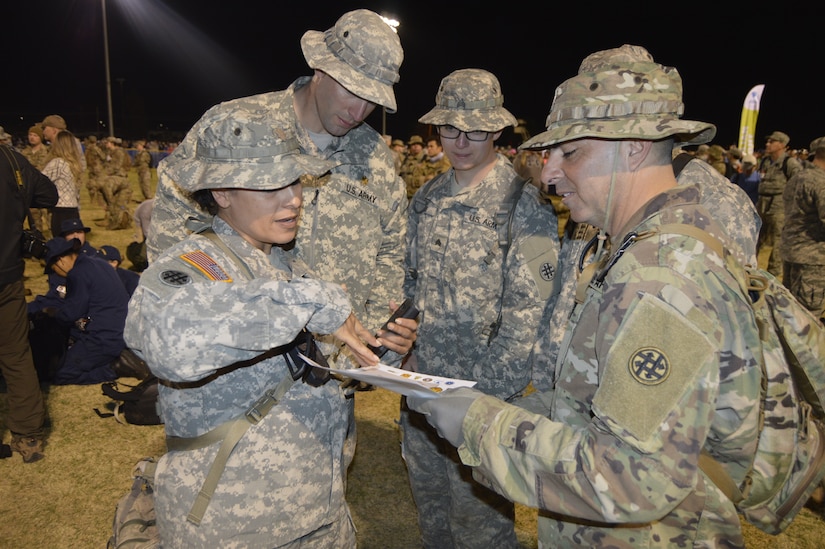 Army Reserve Soldiers tackle Bataan Memorial Death March