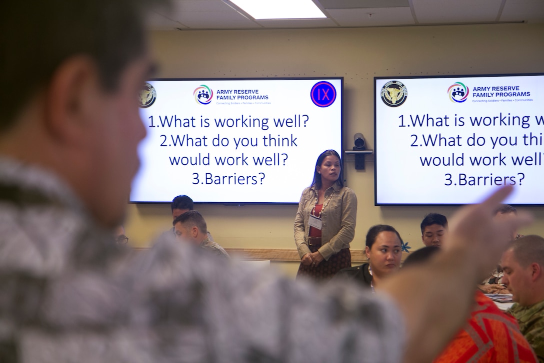 Pacific Reserve Families train for crisis and readiness management at 9th MSC