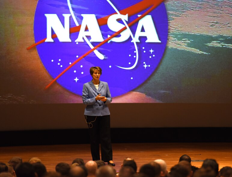 First female spacecraft commander visits Dyess