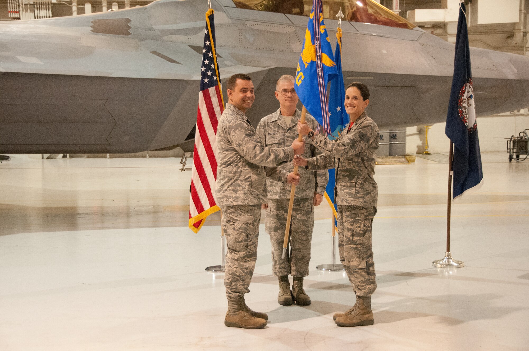 192nd MXG and AMXS Change of Command