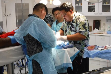 UK, Japan Medical Staff Saves Life in Yap during Pacific Partnership 2018