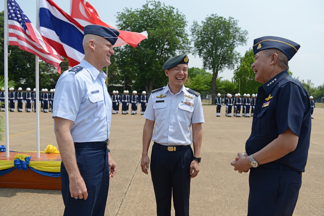 Airmen conduct training during COPE TIGER 2018