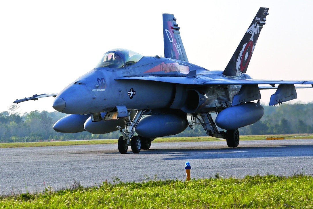 An F/A-18C Hornet taxis down the flight line aboard Marine Corps Air Station Beaufort, March 22.
