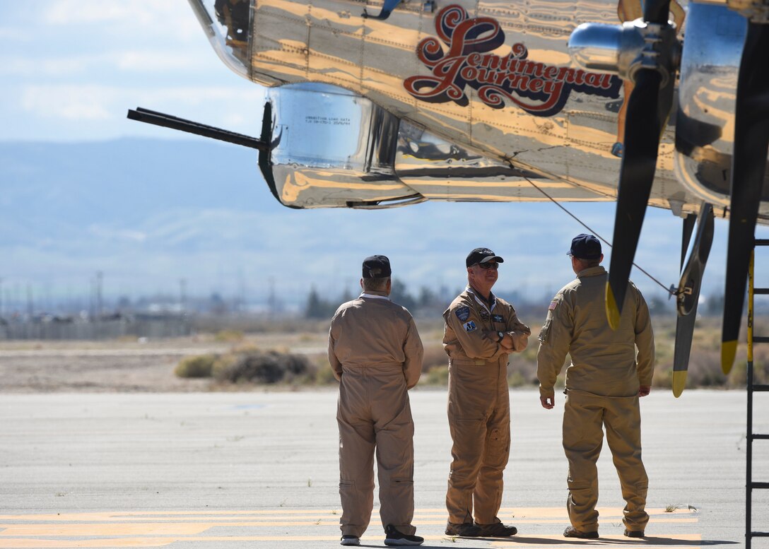 The U.S. Air Force Air Combat Command F-22 Raptor Demonstration Team performs their capabilities for event-goers in Yuma, Arizona and Lancaster California, March 18 and March 24-25, 2018.