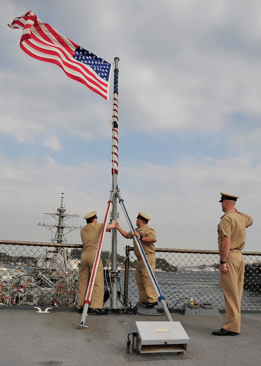 USS Blue Ridge, C7F Chiefs Celebrate 125th CPO birthday