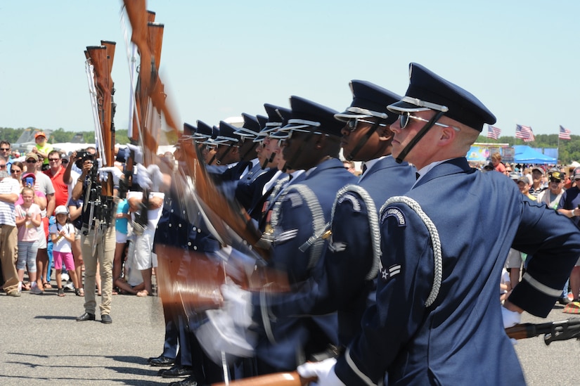 The U.S. Air Force Honor Guard team performs during the Air and Space Expo at Joint Base Charleston, S.C., April 28, 2018. The team performed various drill exercises during the show. The 2018 Air and Space Expo provided the public with a look at various military assets and missions, while strengthening community relations and educating attendees on air and space power. The 2018 Air and Space offered more than 50 demonstrations and displays ranging from Science, Technology, Engineering and Mathematics activities to World War II static display aircraft and aerial demonstration performances highlighting the F-16 Fighting Falcon, C-17 Globemaster III, F-86 Sabre and more.