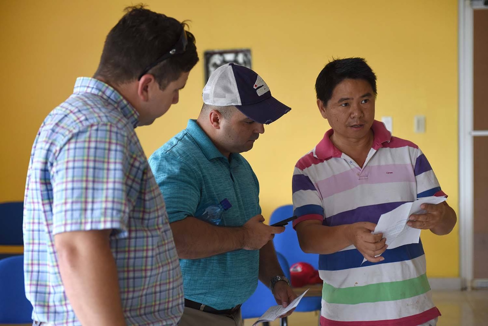 U.S. Air Force contractors have built relationships and negotiated contracts during Exercise New Horizons 2018 in Meteti, Panama, April 20, 2018.