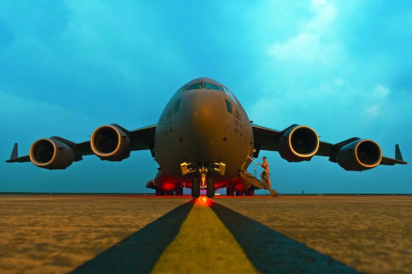 A U.S. Air Force C-17 prepares to depart Iraq with U.S. Marine Corps General, Joseph F. Dunford Jr., Chairman of the Joint Chiefs of Staff, Jan. 8, 2016. During the trip, Dunford met with the U.S. and coalition leaders in Germany, Iraq, and Turkey to assess the progress of counter-ISIL efforts. (DOD/Dominique Peneiro)