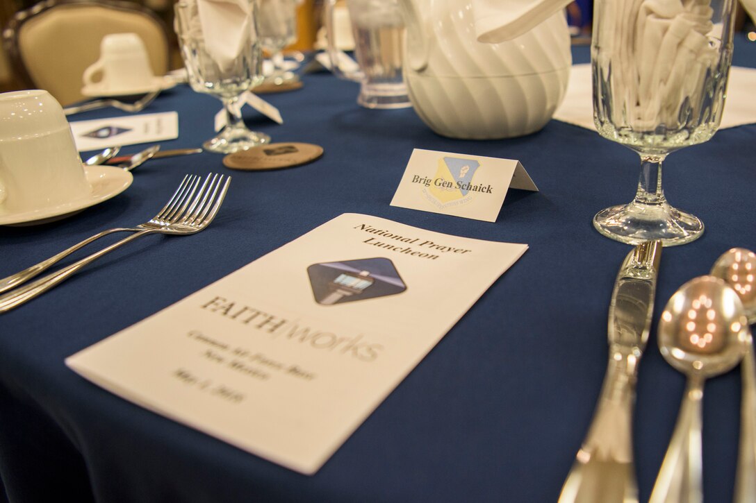 Could not load photo