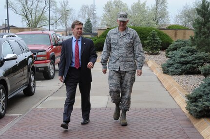 U.S. Air Force Gen. John Hyten, commander of U.S. Strategic Command (USSTRATCOM), escorts U.S. Sen. Ben Sasse of Nebraska into USSTRATCOM headquarters, Offutt Air Force Base, Neb., May 3, 2018.  Sasse, a member of the Senate Armed Services Committee, met with Hyten and other senior leaders during his visit and received briefings on current operations, space operations and nuclear modernization.  One of nine Department of Defense unified combatant commands, USSTRATCOM has global missions assigned through the Unified Command Plan that include strategic deterrence, space operations, cyberspace operations, joint electronic warfare, global strike, missile defense, intelligence, and analysis and targeting.