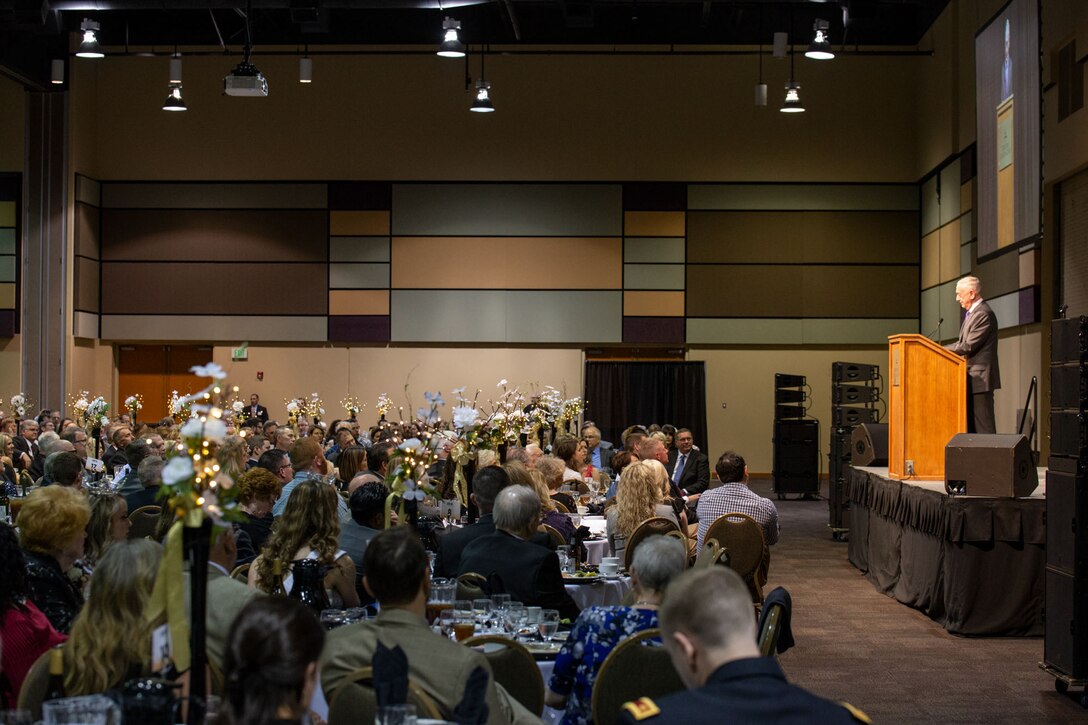 Defense Secretary James N. Mattis speaks at the Tri-Citian of the Year awards ceremony in Kennewick, Wash.
