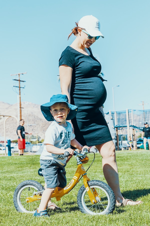 Freddy Friedewald, 2, participates in the Bike Rodeo with his mother, Capt. Kerry Friedewald, defense counsel, Legal Services Support Team, during the 4th Annual Park-2-Park Bike Ride at Knott’s Sky Park in Twentynine Palms, Calif., April 28, 2018. The purpose of Park-2-Park is to bring families and friends of Twentynine Palms together in celebration of Earth Day. (U.S. Marine Corps photo by Lance Cpl. Rachel K. Porter)